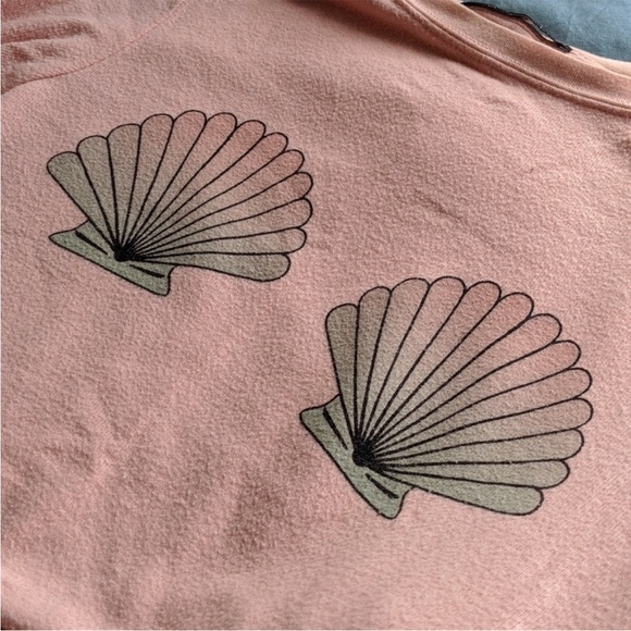 Wildfox Seashell Set Sweatshirt and Bottoms - Picture 2 of 6